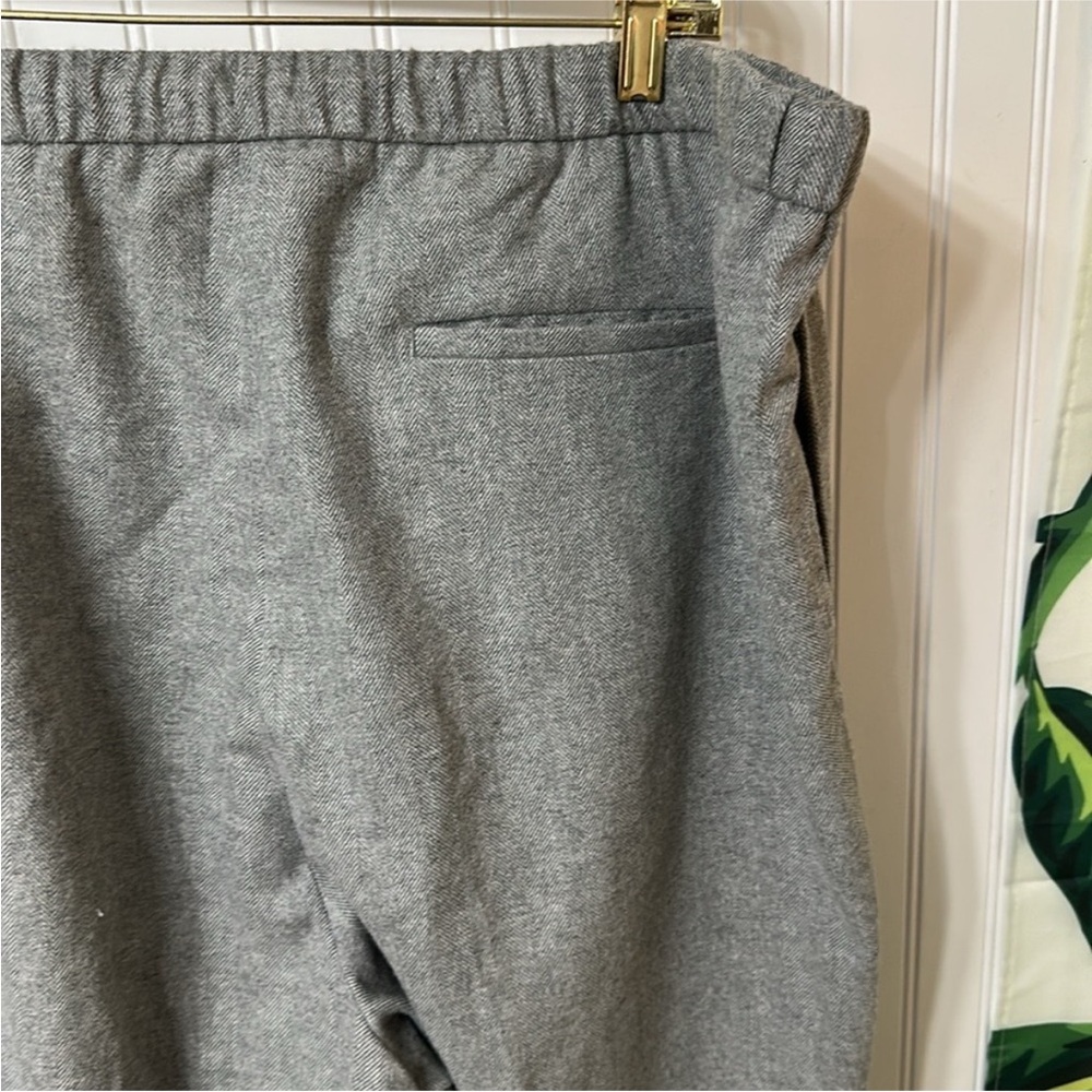Banana Republic Woman’s Wool Gray Herringbone Pull-On Trouser Pants Size XL - Picture 7 of 10